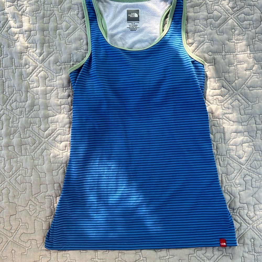 The North Face womens striped stretchy bra lined blue tank top medium